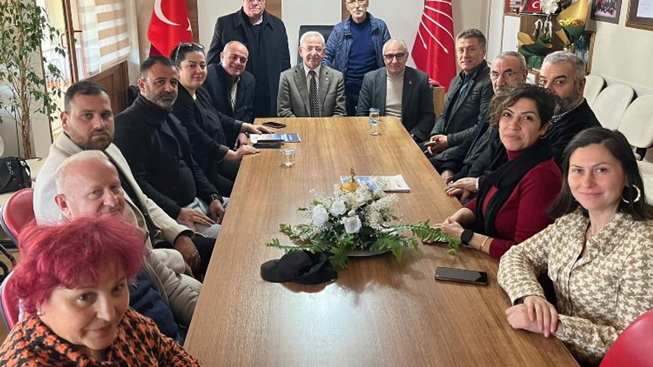 Bursa Gemlik'te Milletvekili Sarıbal'dan yeni başkan Pehlivan'a ziyaret