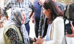 Başkan Çerçioğlu, Sultanhisar Pazarı’nı ziyaret etti