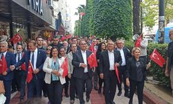 'Cumhurbaşkanı  Kılıçdaroğlu' sloganları Aydın'da yankılandı