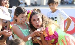 Didim’de çocuklar karnelerini muhteşem bir festivalle kutladı
