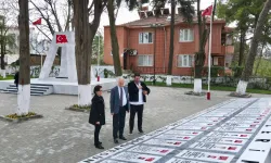 Mustafakemalpaşa'da şehitlik 18 Mart için yenilendi