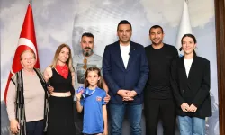 Türkiye’nin en hızlısı Güneş'e Çiğli'de Başkan Yıldız’dan destek
