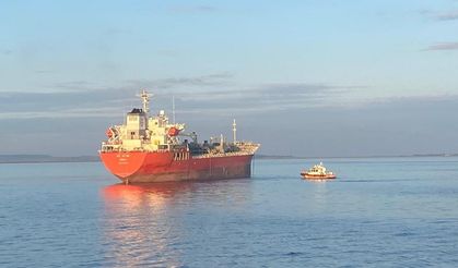 Çanakkale Boğazı’nda tanker makine arızası yaptı