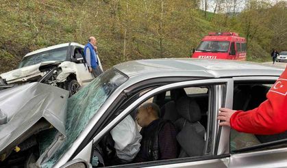 Gönen’de trafik kazası: Bir ölü, bir yaralı