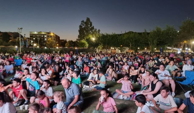 Aydın'da yazlık sinema sezonu başlıyor