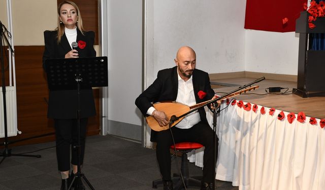 24 Kasım Öğretmenler Günü Kuşadası’nda kutlandı