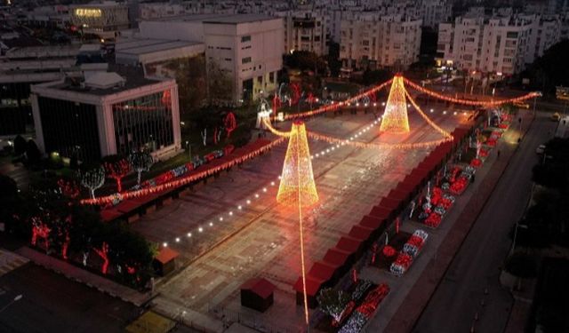 Antalya Muratpaşa'da yeni yıl çarşısı açılıyor