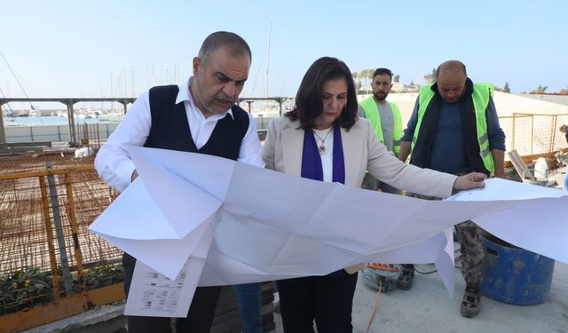 Aydın Büyükşehir Belediyesi Kuşadası sahil şeridini daha modern hale getiriyor