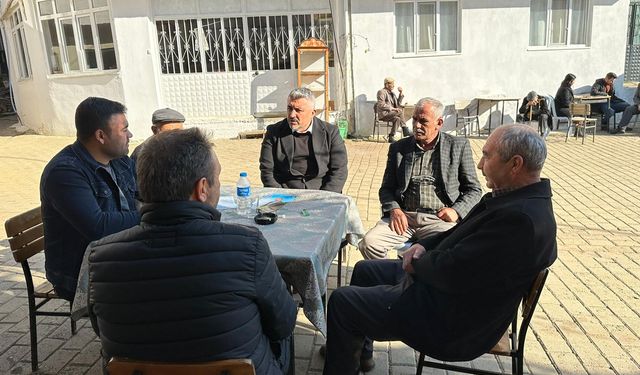 CHP'li Osman Gökmen İncirliova’yı karış karış dolaşıyor