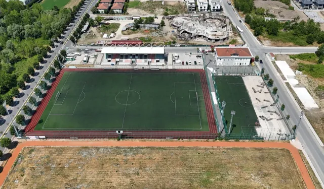 Sakarya'nın en büyük futbol tesisi yenileniyor