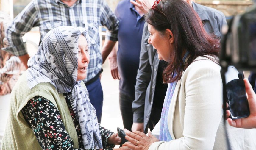 Başkan Çerçioğlu, Sultanhisar Pazarı’nı ziyaret etti