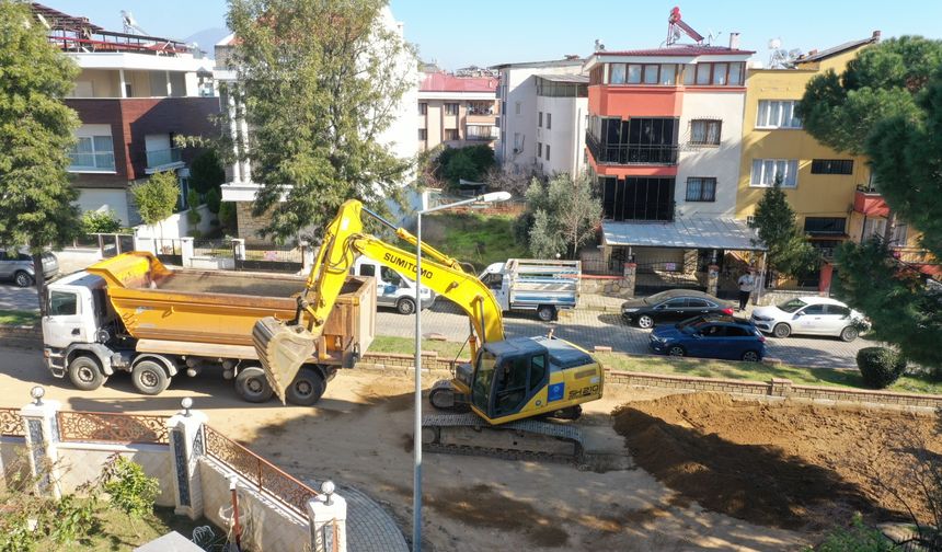 Aydın Büyükşehir Belediyesi Nazilli’nin Bulvarlarını yeniliyor